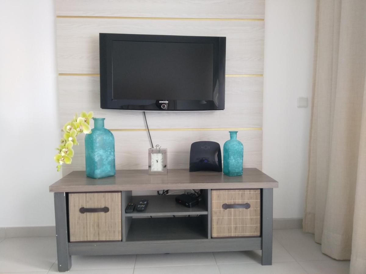 Apartamento Zacarias By Ferias Com Sol กัวเตย์รา ภายนอก รูปภาพ